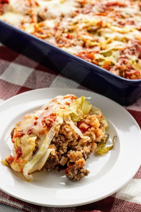 The Only Cabbage Roll Casserole You Need - *for real* Easy Cabbage Roll Casserole, Lazy Cabbage Roll Casserole, Rice And Ground Beef, Cheese Cabbage, Lazy Cabbage Rolls, Chicken Mushroom Casserole, Easy Cabbage Recipes, Easy Cabbage Rolls, Unstuffed Cabbage Rolls