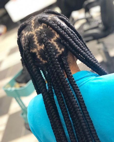 Braids Maintenance, Knotless Styles, African Women Hair, Weaving Hairstyles, Large Knotless, Protective Style Braids, Braids Knotless, Hairstyles For Ladies, Hair Styels