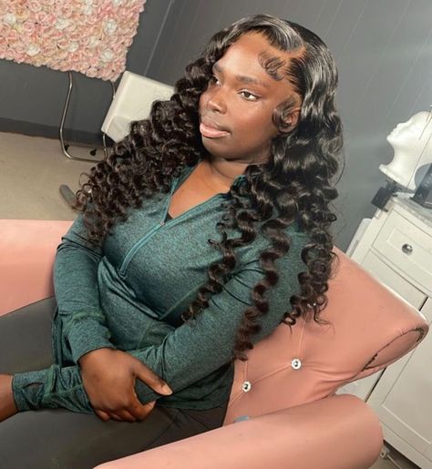 Hair To Look Younger, Wand Curls On Weave, Hairstyles Birthday, Black Girls Hairstyles Weave, Sew In Wig, Lace Fronts, Haircuts For Women Over 50, Sew Ins, Frontal Hairstyles