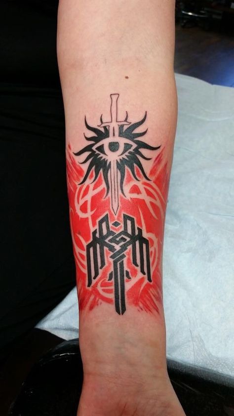 This is not my dragon age tattoo but I am in awe of it. Fenris Tattoo Dragon Age, Mass Effect Tattoo Design, Dragon Age Origins Tattoo, Dragon Age Inquisition Tattoo, Dragon Age Tattoo Ideas, Dragon Age Tattoo, Dragon Age Hawke, New Age Tattoo, Age Tattoo