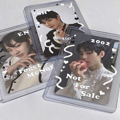 Enhypen Toploader Deco, Pc Decoration Kpop, Pc Decoration, Kpop Deco, Bts V Gif, Toploader Deco, Diy Beaded Rings, Top Loaders, Frame Card