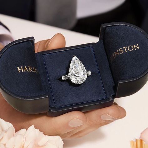 Engagement Ring Harry Winston, Harry Winston Engagement Ring, Harry Winston Ring, Harry Winston Engagement, Harry Winston Jewelry, Harry Winston Diamond, Future Engagement Rings, Emerald Cut Engagement, Timeless Love