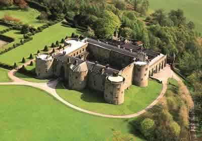 Chirk Castle, Wrexham, North Wales, UK - A Magnificent medieval fortress of the Welsh Marches. Completed in 1310, Chirk is the last Welsh castle from the reign of Edward I that's still lived in today. Wales Castles, Chirk Castle, Uk Castles, Mid Wales, Welsh Castles, Castles In Wales, British Castles, Building Inspiration, Setting Inspiration