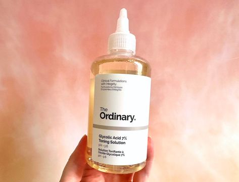 The Ordinary Glycolic Acid 7% Toning Solution, handheld. Glycolic Toner The Ordinary, When To Use Glycolic Acid, How To Use Glycolic Acid Toner, How To Use Glycolic Acid, The Ordinary Glycolic Acid 7%, Ordinary Glycolic Toner, The Ordinary Uses, The Ordinary Glycolic Acid, Glycolic Acid Toner