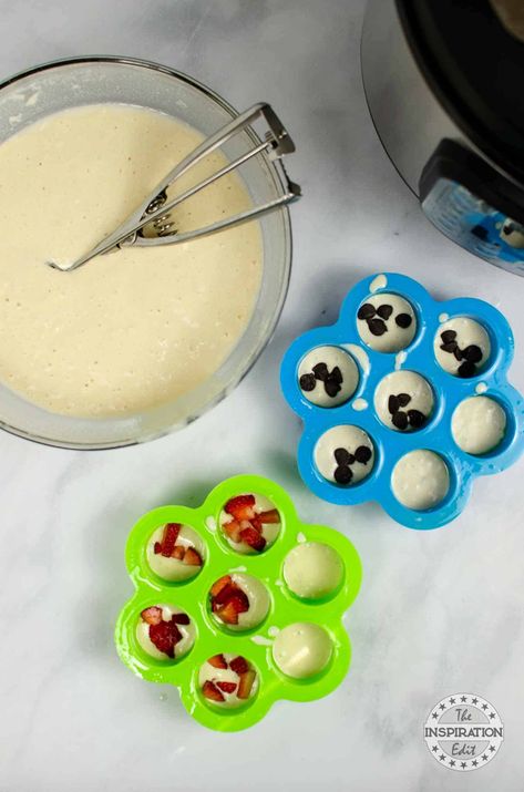 Instant Pot Pancake Bites, Simple Pancake Recipe, Simple Pancake, Easy Make Ahead Breakfast, Ninja Cooking System Recipes, Egg Bites Recipe, Pancake Bites, Pancake Recipe Easy, Chocolate Chip Pancakes