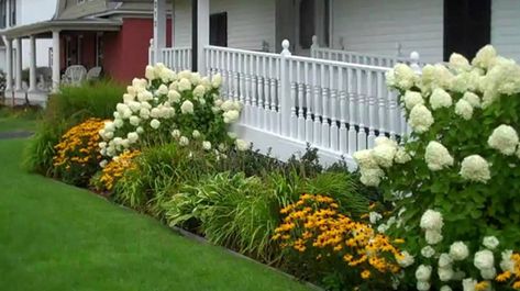 Designing a Foundation Planting Scheme | Grow Beautifully Trees For Front Yard, House Foundation, Foundation Planting, Front Landscaping, Front Yard Landscaping Simple, Front House Landscaping, Home Landscaping, Front Yard Garden, Design School