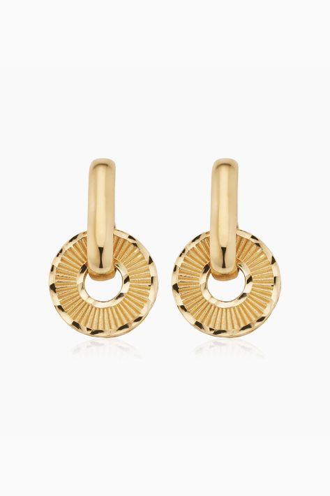 Crafted in Italy from exquisite 14k gold, our Icon Drop Earrings offer a dazzling play of light that captures attention with every movement. Delicate cut-out hearts line the rim for a little romance, while a handcrafted design adorns the surface for some sophistication. Material: 14k Yellow Gold Dimensions: 25mm long, 15mm wide Weight: 3.3 grams Construction: Post with Butterfly Closure Origin: Crafted in Arezzo, Italy Arezzo Italy, Contemporary Fine Jewelry, Gold Piece, Gold Price, Jewelry Business, Pure Gold, Solid Gold, Gold Jewelry, Cut Out