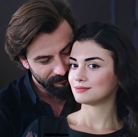 Vogue Men, Muslim Couple Photography, Turkish Drama, Beautiful Pakistani Dresses, Arab Beauty, Love Couple Photo, Cute Couple Poses, Couple Photoshoot Poses, Cute Couple Cartoon