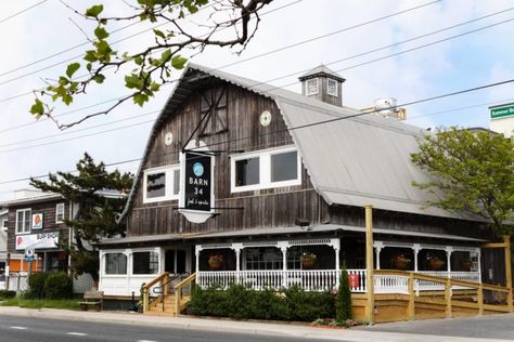 There's A Delicious Restaurant Hiding Inside This Maryland Barn That's Begging For A Visit Ocean City Maryland, Ocean City Md, Famous Beaches, Ocean City, Best Places To Eat, Beach Town, East Coast, Day Trips, Maryland