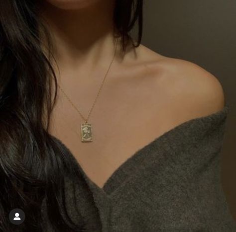 Necklace, collar bone, sweater, jewellery, gold Collar Bone, Bones, Cross Necklace, Gold Necklace, Collar, Gold