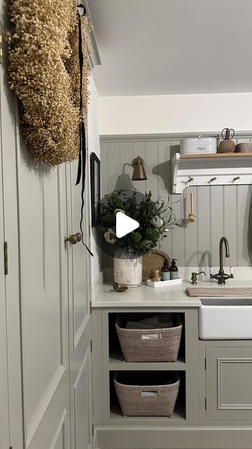 Beth Aspinall on Instagram: "Evening! From our kitchen, through to our utility/boot room space…
Two different colours & different hardware too. The kitchen is painted in Neptune ‘Dove Grey’ & the utility is Farrow & Ball ‘Hardwick White’. The walls in both rooms, were painted in @lauraashleyuk ‘Ivory’. I opted for chrome hardware in the kitchen from @carlislebrass & antique brass for the utility @jimlawrencemade 
Enjoy your evening xx

Cabinetry made by @timbe.rkraft 

#kitcheninspiration #kitchen #countryhome #countrykitchen #utility #bootroom #cabinetry #inframe #madetoorder #handmade #bespoke #roomdesign #roomdecor #roominspiration #rooms #colour #painted #inspiration #inspohome #inspirationoftheday #inspire #inspiredaily #inspo" Farrow And Ball Utility Room, Utility Boot Room, Hardwick White, Boot Room Utility, Neptune Kitchen, Utility Room Designs, Kitchen Colours, Enjoy Your Evening, Kitchen Utilities