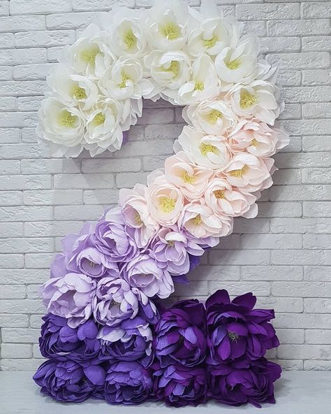 Floral Numbers Birthday, Number Decorations Birthday, Snowflake Cutouts Patterns, Number Decorations, Number Flowers, Floral Numbers, Flower Birthday Party, Tissue Paper Flowers Diy, Birthday Flowers Bouquet