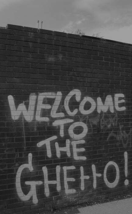 Welcome to the ghetto. Cultura Hip Hop, Arte Do Hip Hop, Graffiti Quotes, Arte Hip Hop, Bedroom Wall Collage, Rap Wallpaper, Hip Hop Art, Picture Collage Wall, Photo Wall Collage