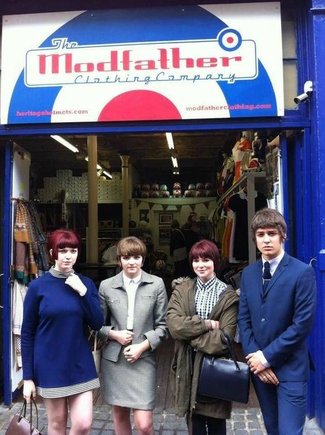 Mod 60s Fashion, 1960s Mod Fashion, Mod Clothing, Ska Punk, Camden London, Youth Subcultures, Mod Scooter, Swinging London, Mod Girl