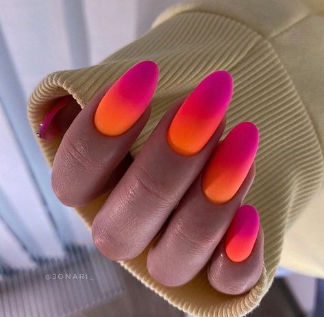 Nails Beach Design, Orange Ombre Nails, Spring Manicure, Nail Extensions Acrylic, Elegant Touch Nails, Nails Beach, Cute Nail Polish, Trendy Shades, Nails Ombre