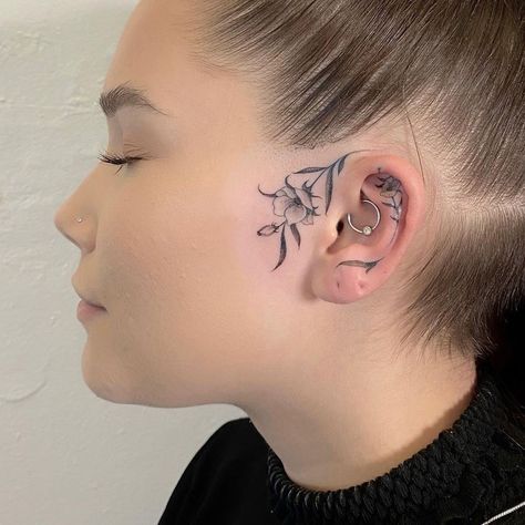 Small Women Face Tattoos, Jawline Tattoo Women, Ear Tattoo Women, Side Face Tattoos For Women, Side Burn Tattoos, Flower Face Tattoo, Feminine Face Tattoo, Small Face Tattoos For Women, Under Eye Tattoo