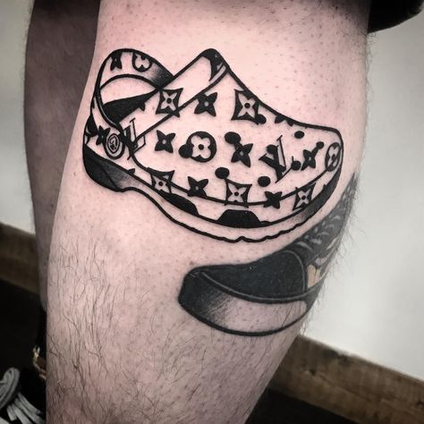 Lv Tattoo Louis Vuitton, Croc Tattoo, Lv Tattoo, Louis Vuitton Tattoo, Shoe Tattoos, Blackwork Tattoos, Artist House, Blackwork Tattoo, Tattoo Inspo