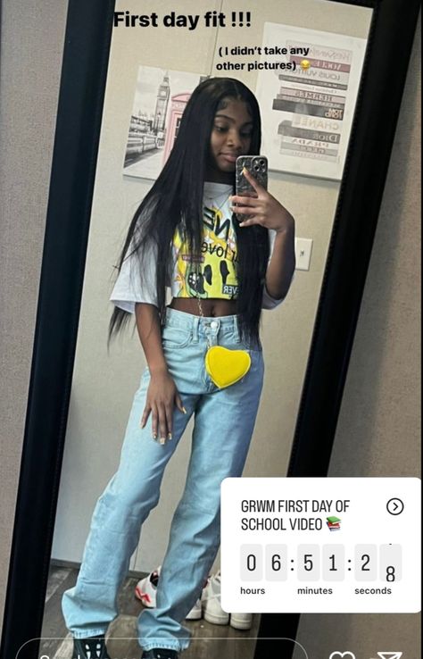 Oversized Jeans Outfit Black Women, Jeans Outfit Black Women, Fashion School Outfits, Mirror Flicks, Outfit Black Women, Teen Swag Outfits, Cute Lazy Day Outfits, Cute Lazy Outfits, Swag Outfits For Girls