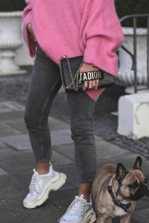 Chunky Trainers Outfit Winter, Outfit With Chunky Sneakers, How To Wear Chunky Sneakers, Chunky Sneakers Outfit Winter, How To Style Chunky Sneakers, Black Chunky Sneakers Outfit, Chunky Sneaker Outfit, Chunky Sneakers Outfit Street Style, Chunky Trainers Outfit