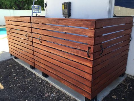 Pool Equipment Fence Ideas, Pool Equipment Fence, Removable Fence Ideas, Fence To Cover Pool Equipment, Pool Equipment Enclosure With Doors, Privacy Fence For Hot Tub, Privacy Fence For Pool Equipment, Privacy Fence Hot Tub, Pool Equipment Cover