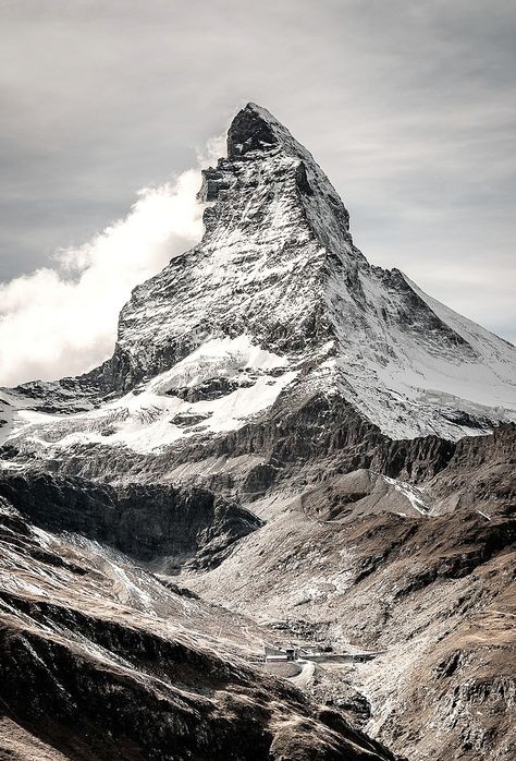 Zermatt, Mountain Landscape, Nature Wallpaper, Amazing Nature, Bergen, Belle Photo, Beautiful World, Beautiful Landscapes, The Great Outdoors