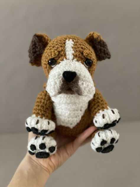 Amigurumi Archie's Dog Free Pattern - Amigurumi Keychain Pattern, Easy Crochet Hat, Crochet Keychain Pattern, Free Amigurumi Patterns, Crochet Inspiration, Crochet Instructions, Crochet Keychain, Crochet Dog, Diy Crochet Projects