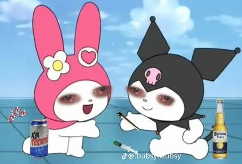 High Hello Kitty Wallpaper, High Hello Kitty Pfp, Hello Kitty X Kuromi, My Melody And Kuromi Pfp, High Hello Kitty, My Melody Y Kuromi, Cat Memes Cute, Hello Kitty High, Hello Kitty Funny