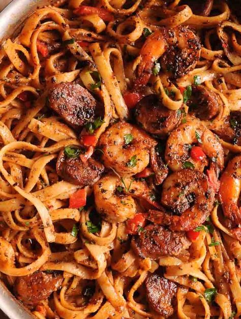 Cajun Shrimp Pasta With Sausage, Pasta Spicy, Shrimp And Sausage Pasta, Creamy Cajun Shrimp, Pasta Recipes Video, Creamy Cajun Shrimp Pasta, Pasta With Shrimp, Shrimp And Sausage, Cajun Shrimp Pasta