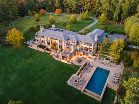 Massive Modern Home Inspired by Frank Lloyd Wright Lists for $38 Million in Massachusetts - Mansion Global Lloyd Wright Architecture, Frank Lloyd Wright Architecture, Rich Home, Resort Style Pool, Massage Room, Luxury Homes Dream Houses, Frank Lloyd, Cathedral Ceiling, Lloyd Wright