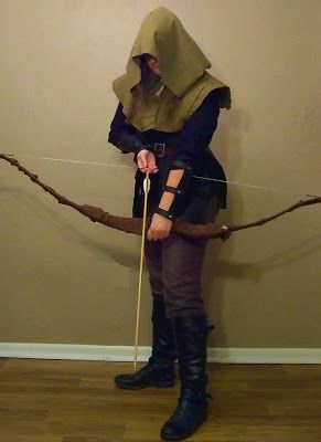 Dungeons And Dragons Costumes Diy, Dungeons And Dragons Costumes, Pict Warrior, Medieval Costume Diy, Make A Superhero, Dungeons And Dragons Diy, Ranger Costume, Create A Character, Elf Ranger