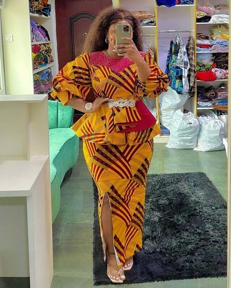 Latest Skirt And Blouse Styles, Ankara 2 Piece Set, Latest Skirt And Blouse, Ankara 2 Piece, Styles For Ankara, Skirt And Blouse Styles, South African Traditional Dresses, Peplum Gown, African Fabric Dress