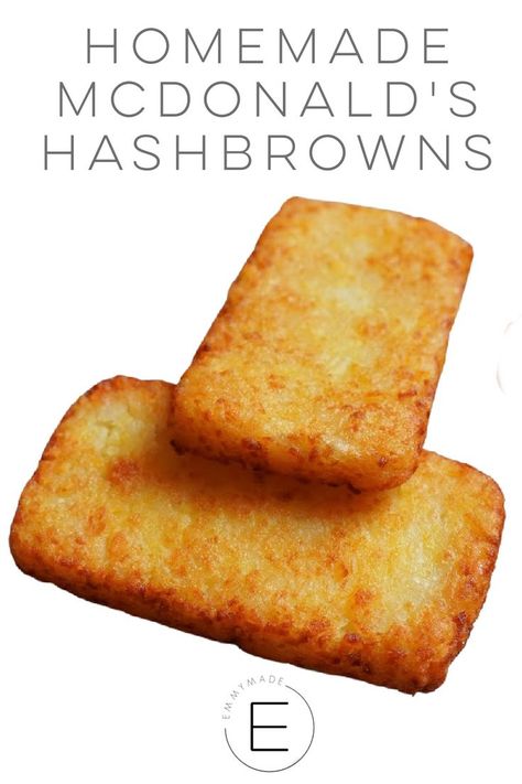 Two golden brown crispy homemade McDonald's hashbrowns. Homemade Hashbrown Recipes, Potato Dishes Easy, Homemade Hashbrowns, Hashbrown Recipes, Appetizers Easy Finger Food, Hash Browns, Breakfast Meal Prep, Fair Food Recipes, Breakfast Brunch Recipes