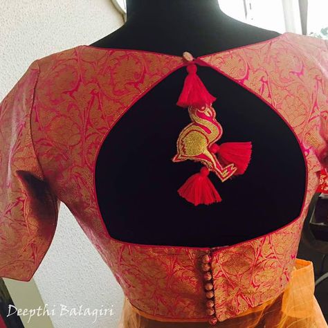 41 Latest pattu saree blouse designs to try in 2019 || Blouse patterns for silk sarees | Bling Sparkle Latest Pattu Saree Blouse Designs, Indian Blouse Designs, Blouse Lehenga, Formal Saree, Boat Neck Blouse Design, Blouse Designs Catalogue, Blouses Designs, Sari Design, Pattu Saree Blouse Designs