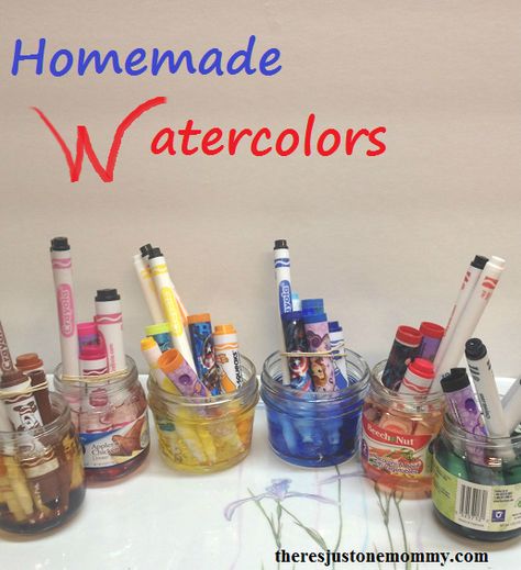 Have a lot of dried up markers? Don't just toss them out! Find out how to use old markers to make vibrant homemade watercolor paint! Homemade Watercolor Paint, Prek Art, Kindergarten Arts And Crafts, Homemade Watercolors, Fun Kids Activities, Homemade Paint, Homemade Art, Home Classroom, Liquid Watercolor