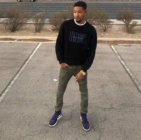 Jordan 1 Low Court Purple Outfit, Purple Jordan Outfits, Jordan 1 Court Purple Outfit, Purple Sneakers Outfit, Jordan 1 Low Court Purple, Jordan 1 Court Purple, Purple Sneaker, Asian Men Fashion, Purple Sneakers