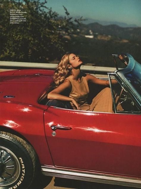 Classic Car Photoshoot, Americana Aesthetic, Carros Vintage, Red Corvette, 70s Aesthetic, Vintage Americana, Red Car, Red Aesthetic, Retro Cars