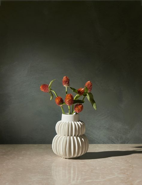 This ceramic vase features two rows of half-moon discs fanned around a tapered body, offering dynamic appeal from every angle. The sculptural silhouette of this pleated design is perfect for echoing architectural lines, plus a watertight construction lets you add height and dimension to your table or mantle with fresh flowers. Cool Vases, Abstract Vases, Strawberry Cereal, Ceramic Pottery Vase, Unique Flower Vases, Vase Pottery, Ceramic Flower Vase, Unique Vase, Flowers Vase