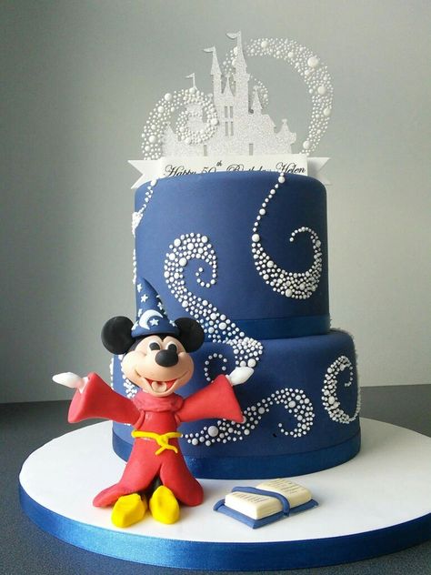 Disney cake Mickey mouse Disney 40th Birthday Cake, Disney Cake For Adults, Disney 30th Birthday Cake, Disney World Cakes Birthday, Disney House Decorations, Disney World Birthday Cake, Disney Birthday Cakes For Adults, Disney Cakes For Adults, Disney Themed Party For Adults