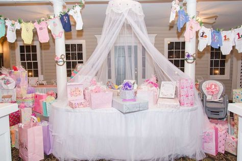 Jessica’s Baby Shower | CatchMyParty.com Minnie Mouse Baby Shower Ideas, Disney Themed Bridal Shower, Baby Shower Gift Table, Cat Baby Shower, Minnie Mouse Baby, Baby Shower Menu, Pastel Baby Shower, Minnie Mouse Baby Shower, Garden Baby Showers