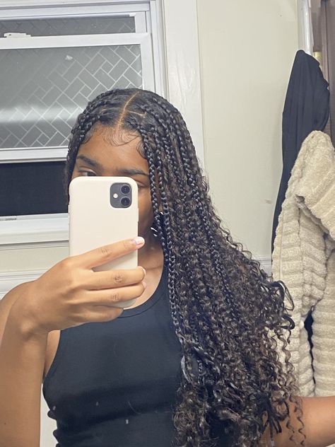 Braids With Brown Highlights, Braids With Brown, Black Goddess Braids, Brown Goddess Braids, Cute Curly Hairstyles, Black Goddess, Hairdos For Curly Hair, Pretty Hair Color, Slick Hairstyles