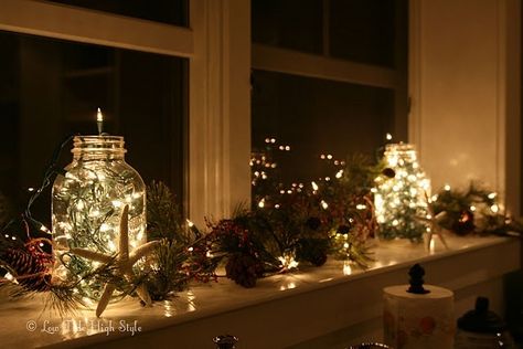 Using Christmas Window Lights For Festive Home Displays - Fairy Lights & Fun Diy Windowsill, Windowsill Ideas, Windowsill Decor, Christmas Window Decoration, Christmas Window Lights, Window Sill Decor, Indoor Christmas Lights, Inexpensive Christmas, Christmas Window Display