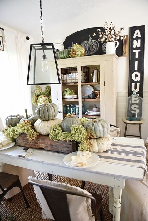 Rustic pumpkin and hydrangea fall centerpiece Rustic Thanksgiving Table, White Pumpkin Decor, Neutral Fall Decor, Fall Deco, Farmhouse Fall Decor, Decoration Inspiration, Fall Centerpiece, Farmhouse Fall, Fall Table