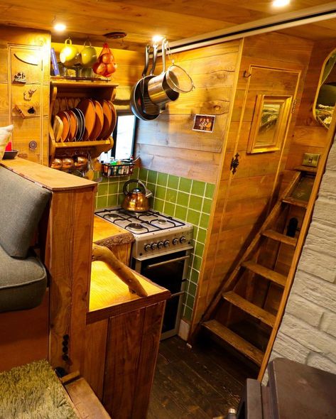 Cabin On Wheels, Alpine Cabin, Horse Box Conversion, Guy Williams, Horse Box, Life On The Road, Tiny House Inspiration, Home On Wheels, Van Life Diy