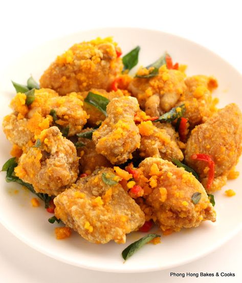 PH Bakes and Cooks!: Salted Egg Yolk Chicken Chicken Capers, Egg Yolk Recipes, Bowls Recipes, Dream Cafe, Cantonese Food, Chicken Menu, Salted Egg Yolk, Healthy Indian Recipes, Chinese Cooking Recipes