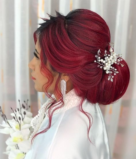 Hairstyles/ hair Colours/braids/ updos/wedding hairstyles /red Red Hair Brides, Red Hair, Wedding Hairstyles, Hairstyles, Wonder, Hair Styles, Hair, Red, Quick Saves