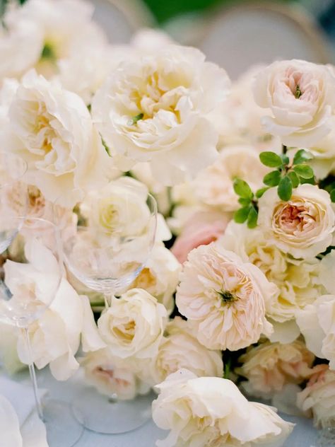 Lake Como - Blush Wedding - David Austin Wedding and Event Roses Blush Rose Wedding, David Austin Wedding, Pink Taper Candles, Italy Lake Como, Ivory Wedding Flowers, Wedding Roses, White Roses Wedding, Como Wedding, Lake Como Wedding