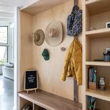 Modern Mudroom Ideas, Transitional Mudroom, Modern Mudroom, Mid Century Modern Entryway, Mudroom Remodel, Dark Wooden Floor, 1970s House, Mudroom Entryway, Mudroom Ideas