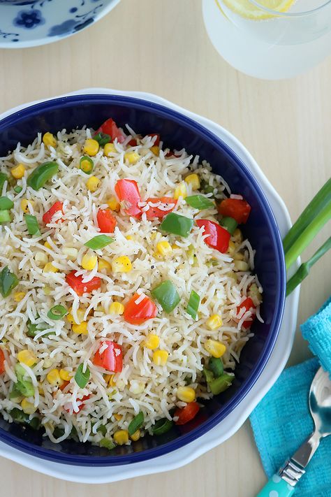 corn fried rice Corn Fried Rice, Summer Rice, Corn Fried, Rice Healthy, Baked Mac And Cheese Recipe, Indian Rice Recipes, Cauliflower Dishes, Indian Rice, Healthy Lunchbox