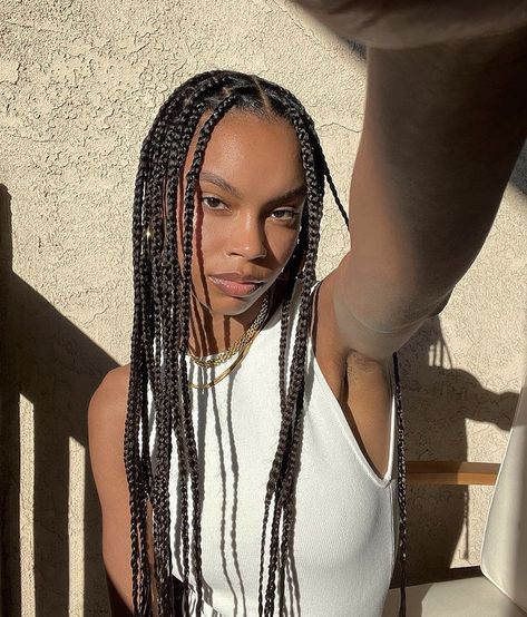 Box Braids Straight Ends, Hair Growth Methods, Medium Box Braids, Hairstyles 2024, Girls Braids, Cute Hairstyles For Short Hair, African Braids, Curly Hair Tips, Goddess Braids