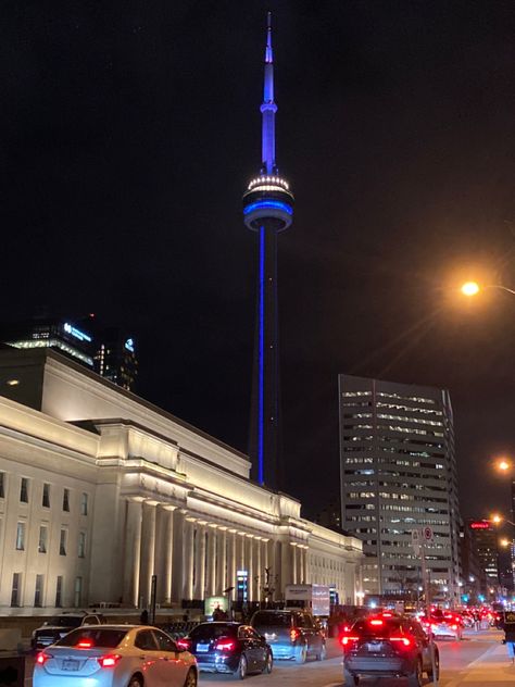 Canada Night View, Down Town Toronto, Aesthetic Cities, Canada Toronto City, Toronto Aesthetic, Toronto Canada Travel, Visit Toronto, Travelling Ideas, Naruto Eyes